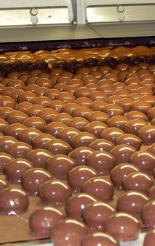 Já pensou em ter a sua própria fábrica de chocolate?